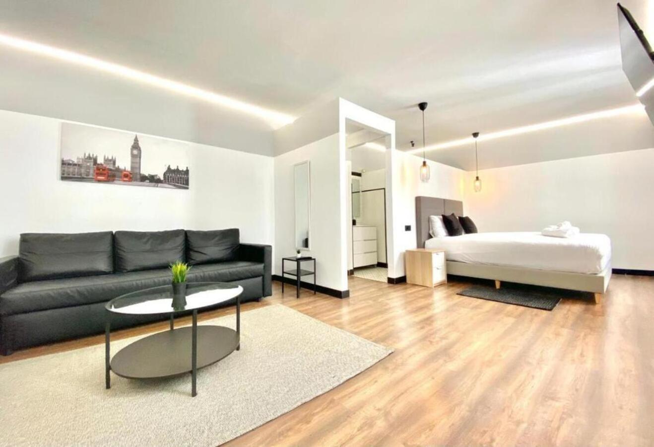 Casa de hóspedes Montera Center 3*